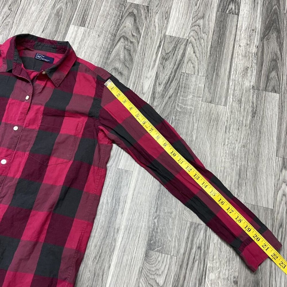 Gap Button Down Collar Long Sleeve Blackmaroon Pl… - image 5